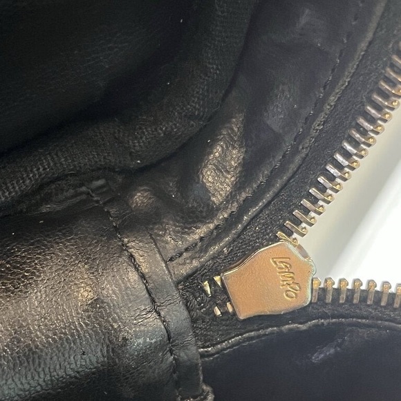 Chanel Vanity Bag - Picture 5 of 14